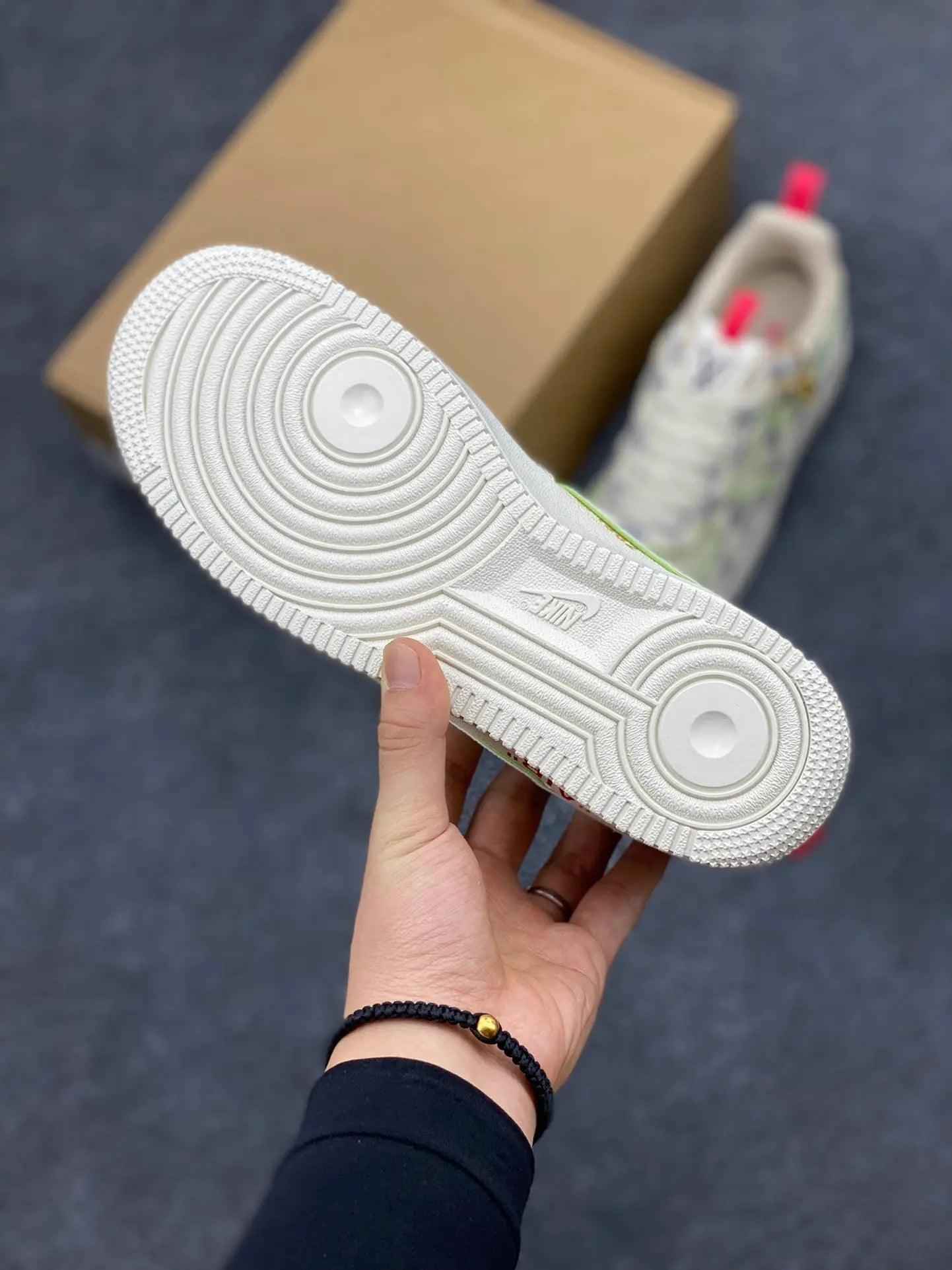 Custom LV x Off-wht x NK Air Force 1 LV 1A9V8H