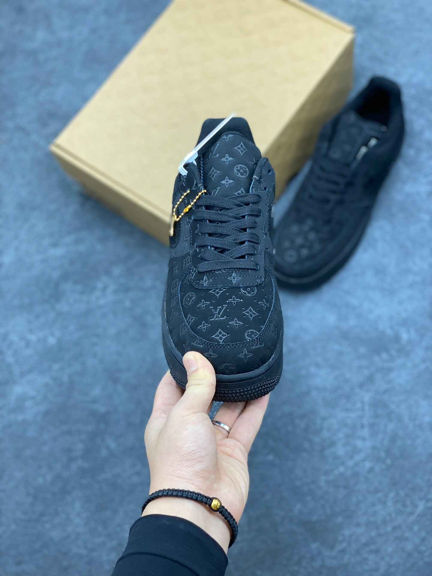 Custom Lv x Nk Air Force 1 Low 1A9VD7
