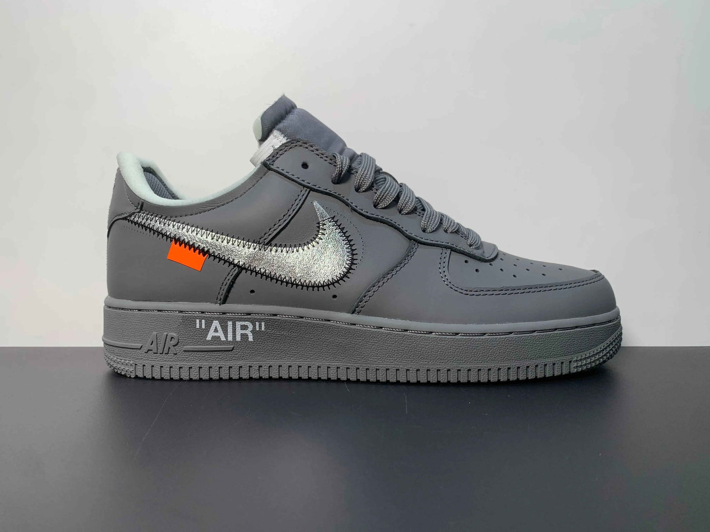 Custom OFF-WHITE x Air Force 1 Low DX1419-500