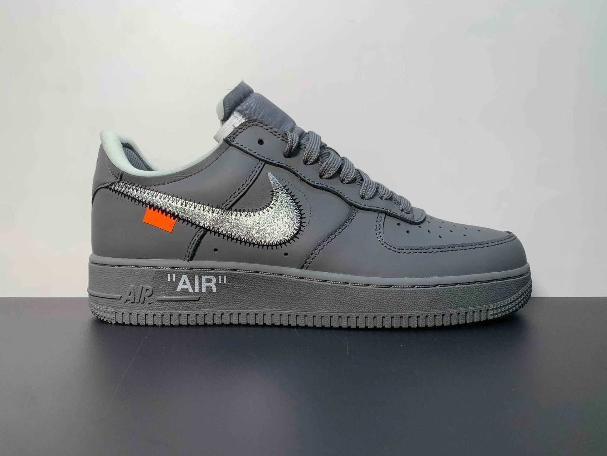 Custom OFF-WHITE x Air Force 1 Low DX1419-500
