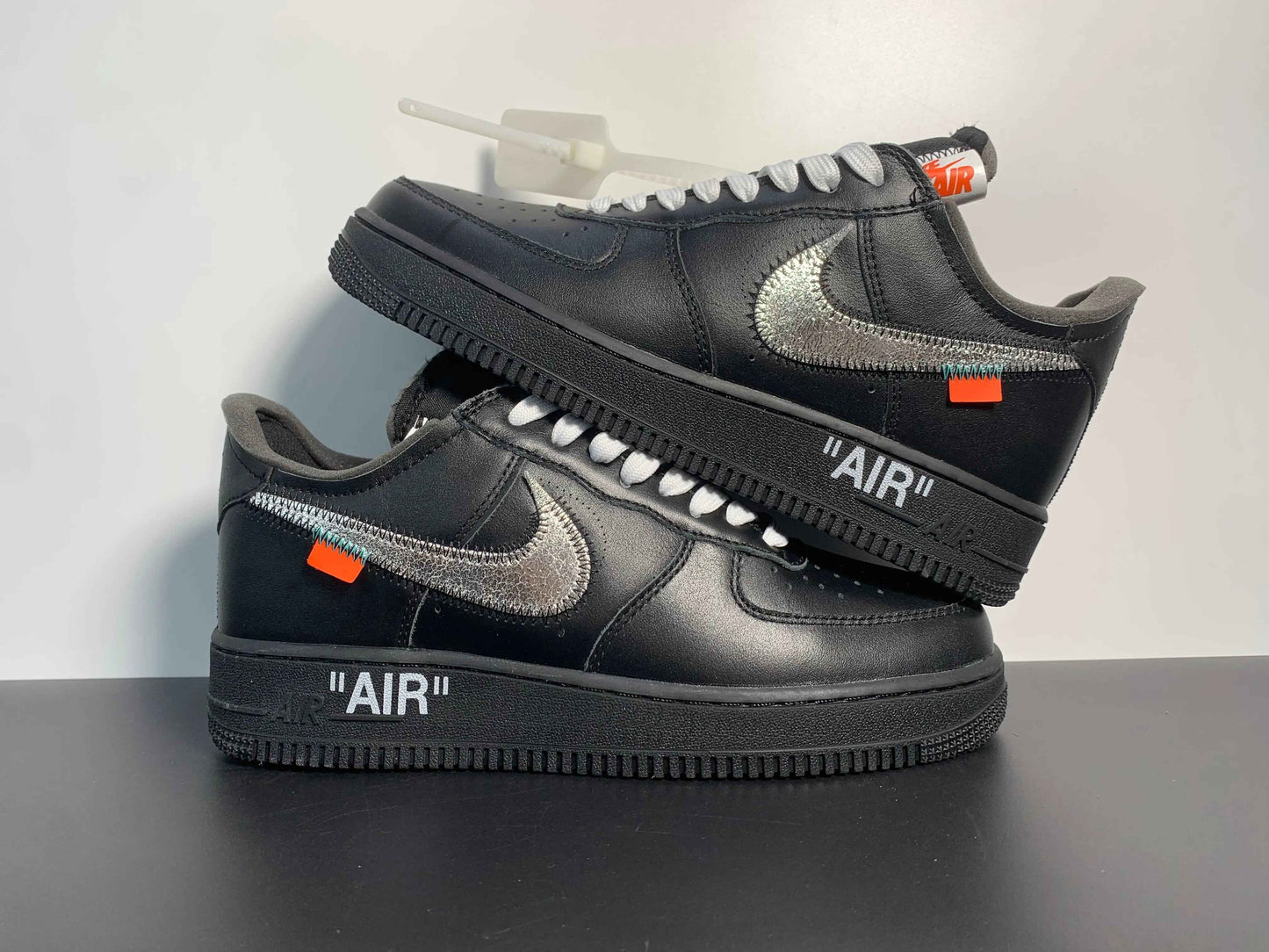 Custom OFF White X Air Force 1 ’07 Low MOMA