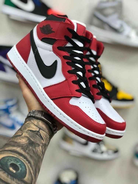Custom RED Black White Jordan 1 CHICAGO Sneakerhypes