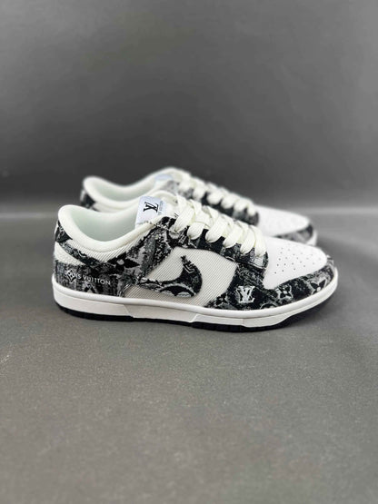 Custom SB Dunk Low x LV XB3802-351