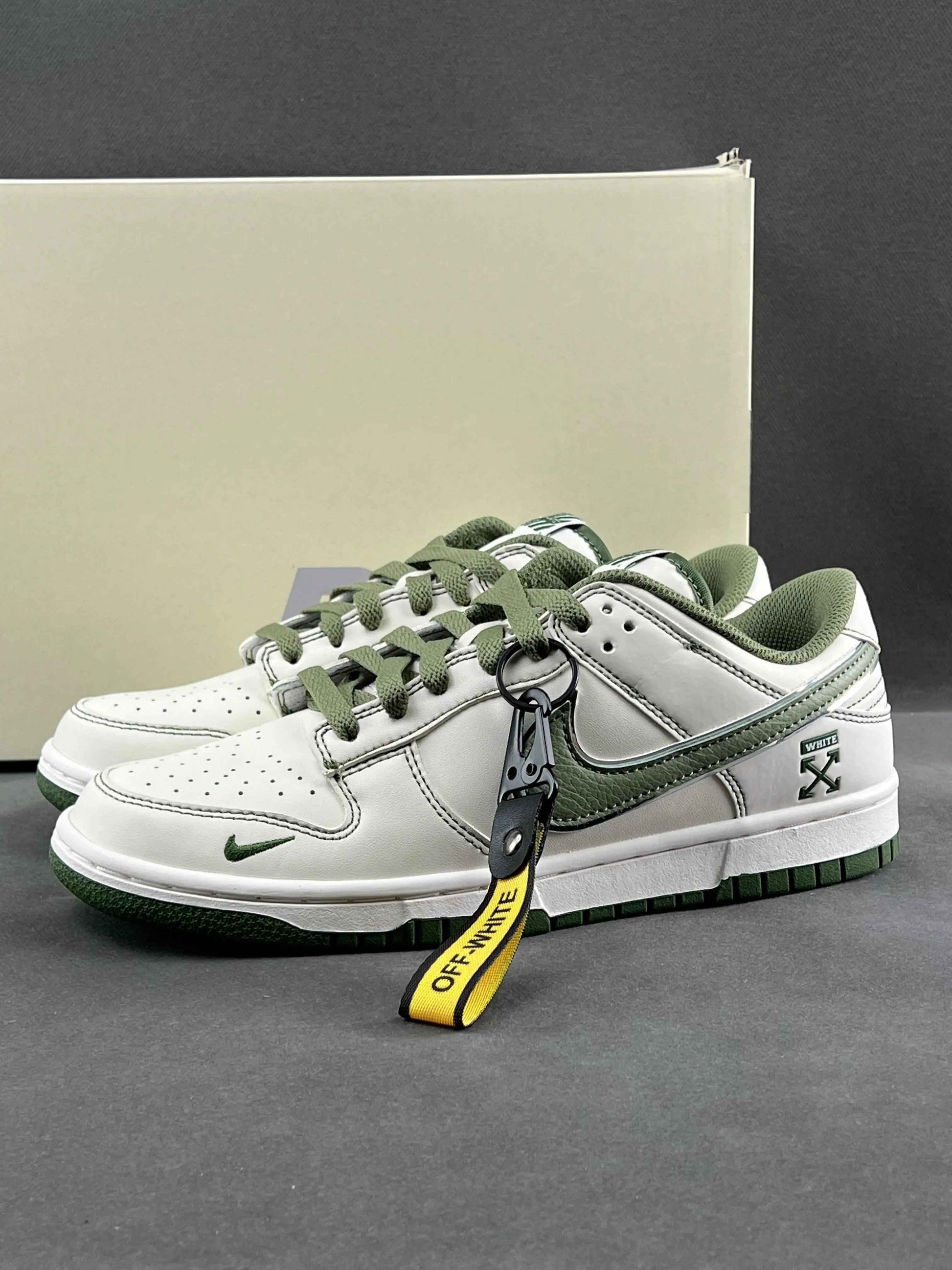 Custom SB Dunk Low x Off White DJ2024-002