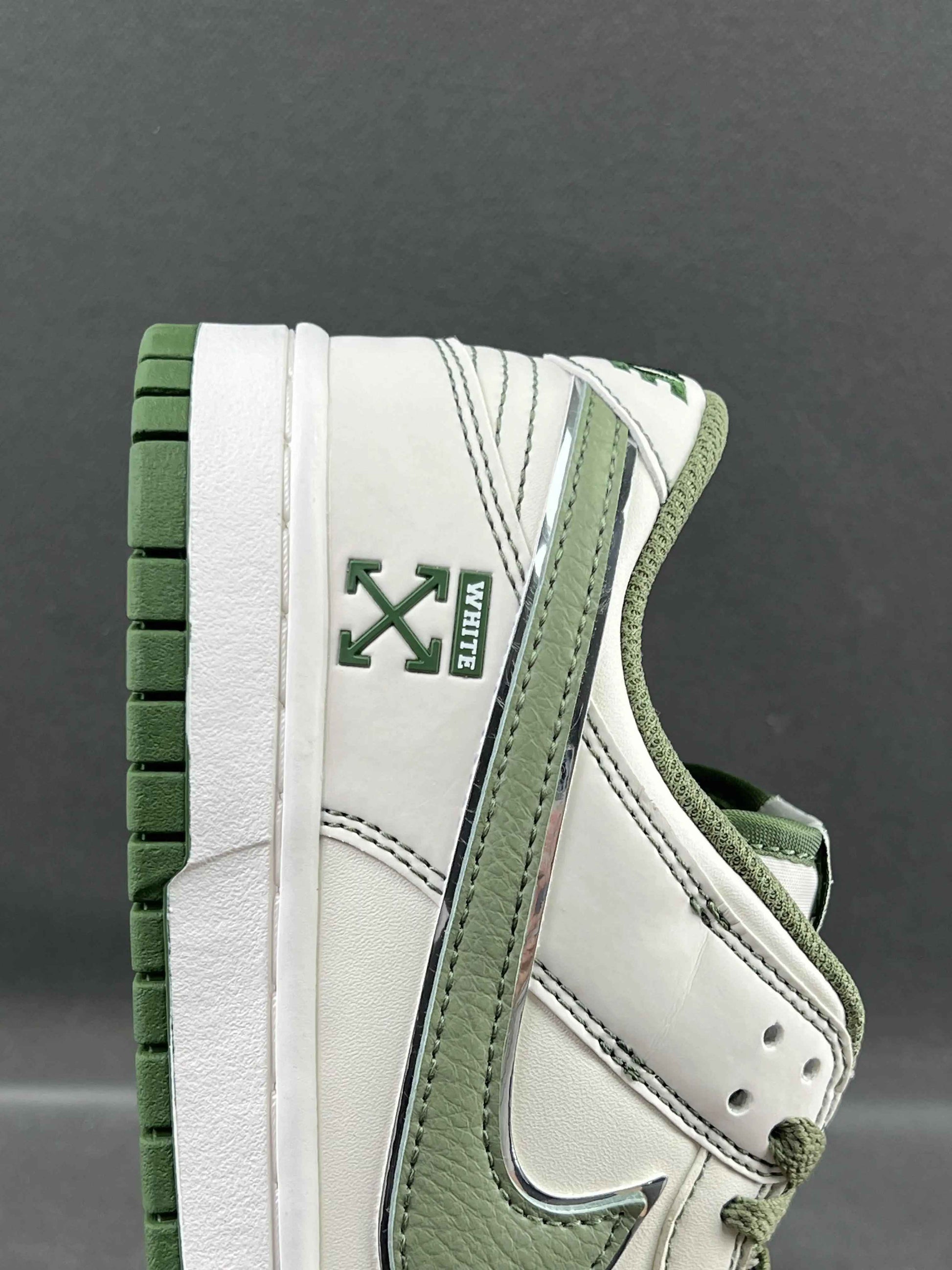 Custom SB Dunk Low x Off White DJ2024-002