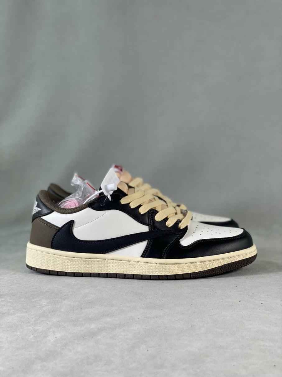 Custom Travis Scott × Air Jordan 1 Low OG “Reverse M CQ4277 105