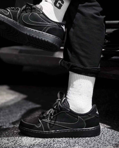Custom Travis Scott x Fragment x Air Jordan 1 Low DM7866-001