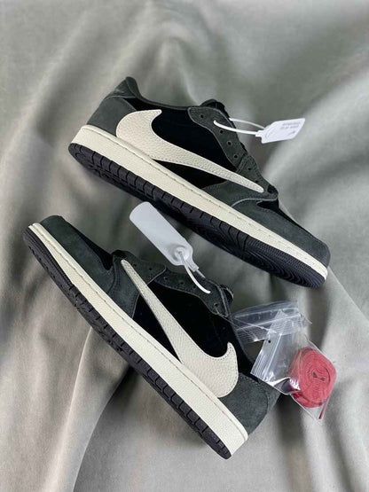 Custom Travis Scott x Fragment x Air Jordan 1 Low DM7866-001