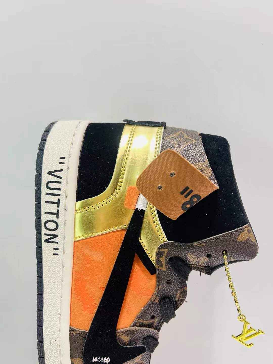 Designer Air Jordan 1 x Travis Scott x Louis Gold