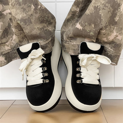 'Gravity Stride' X9X Moon Boots - Sneakernational