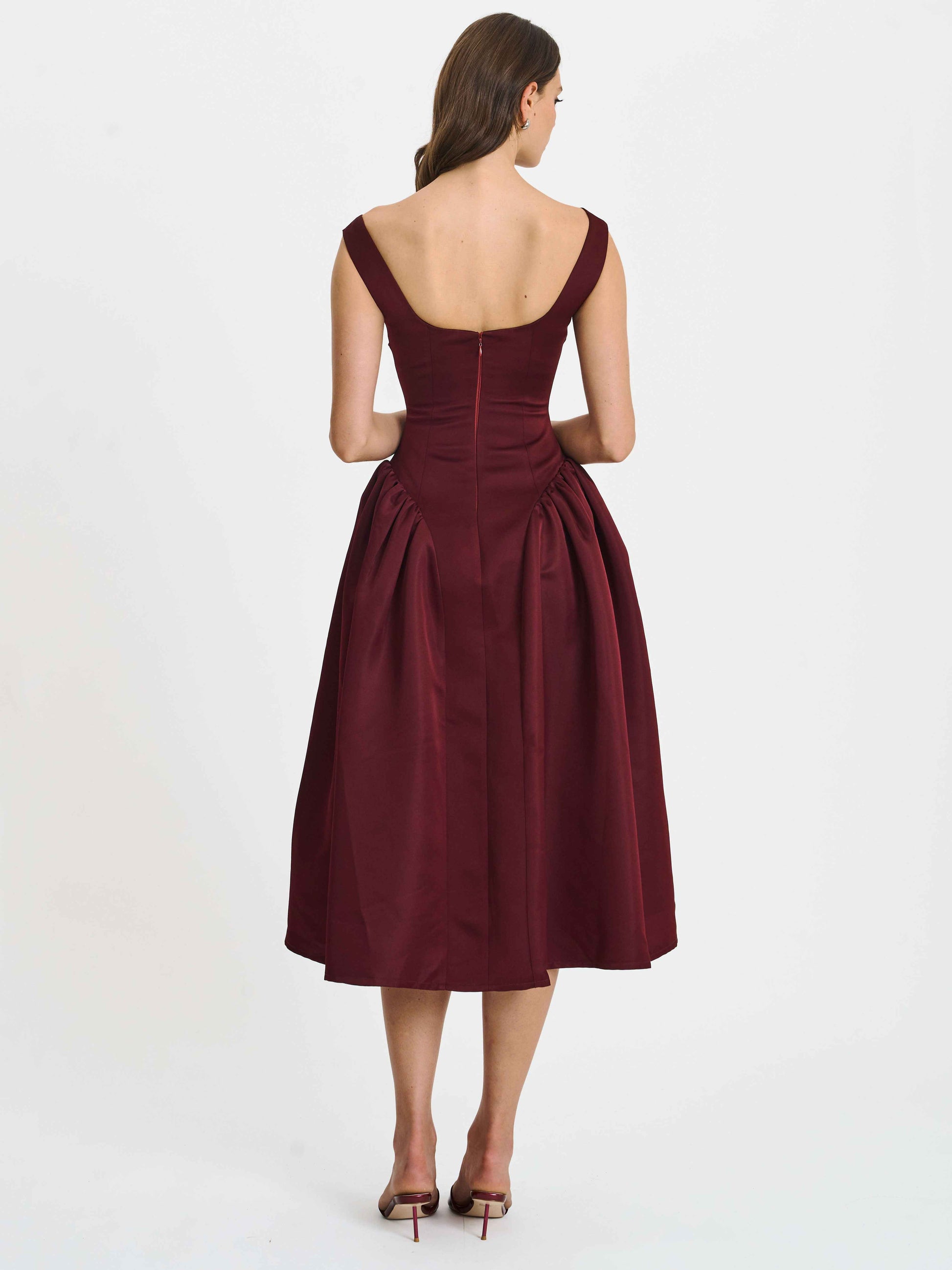Omella Burgundy Ruched Bust Sweetheart Flared Midi Dress