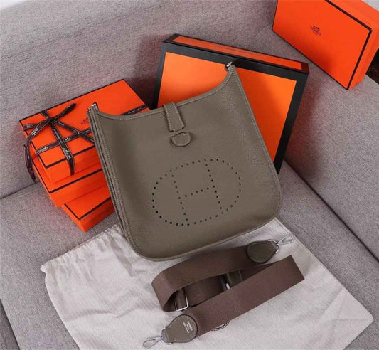 Sneakerhill - Evelyne Bag 008