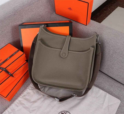 Sneakerhill - Evelyne Bag 008