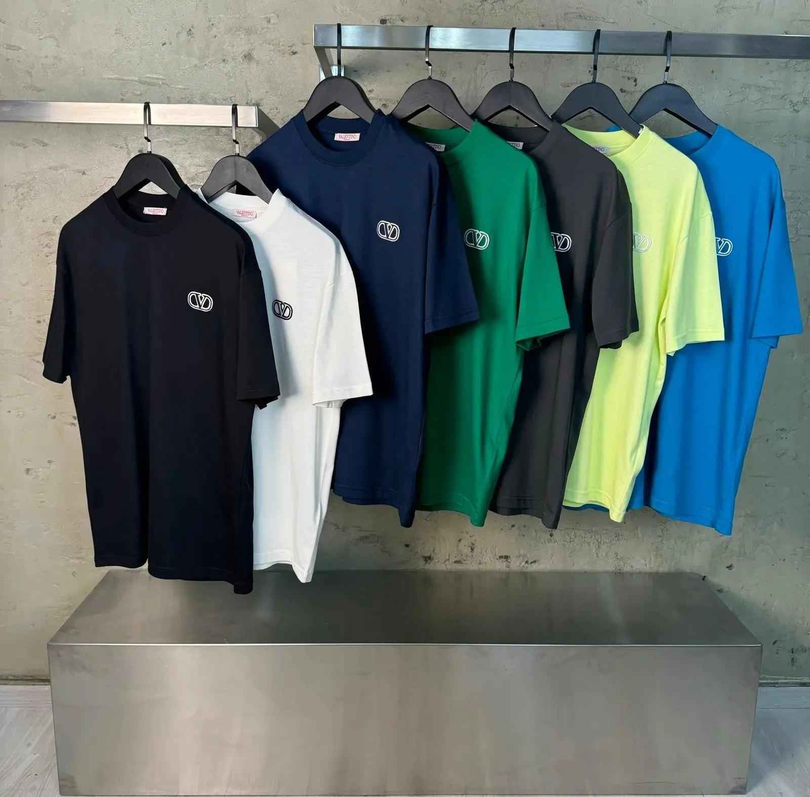 Sneakernational - Valentino T-Shirt 001