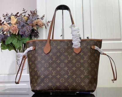 1984 LuVi Monogram Bag M12061