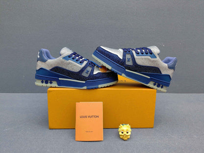 Virgil Abloh x LV Monogram Sneakers AS00400-02