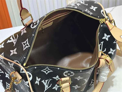 1984 LuVi Monogram M24422