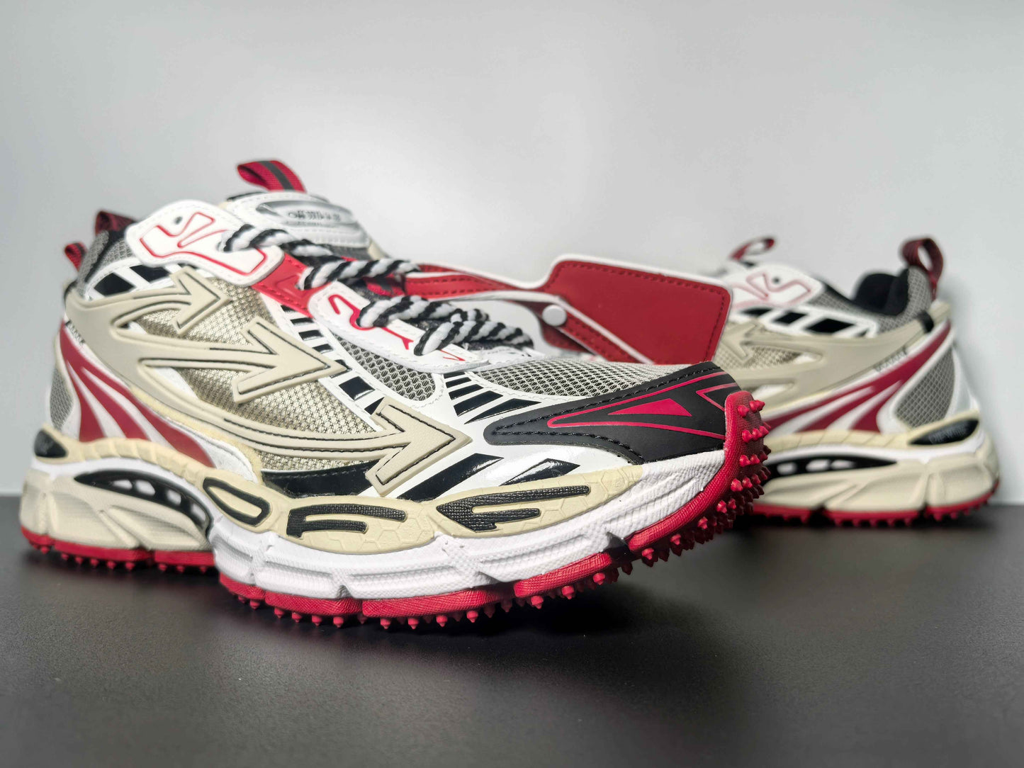 Off-White C/O Virgil Abloh Sneakers 005