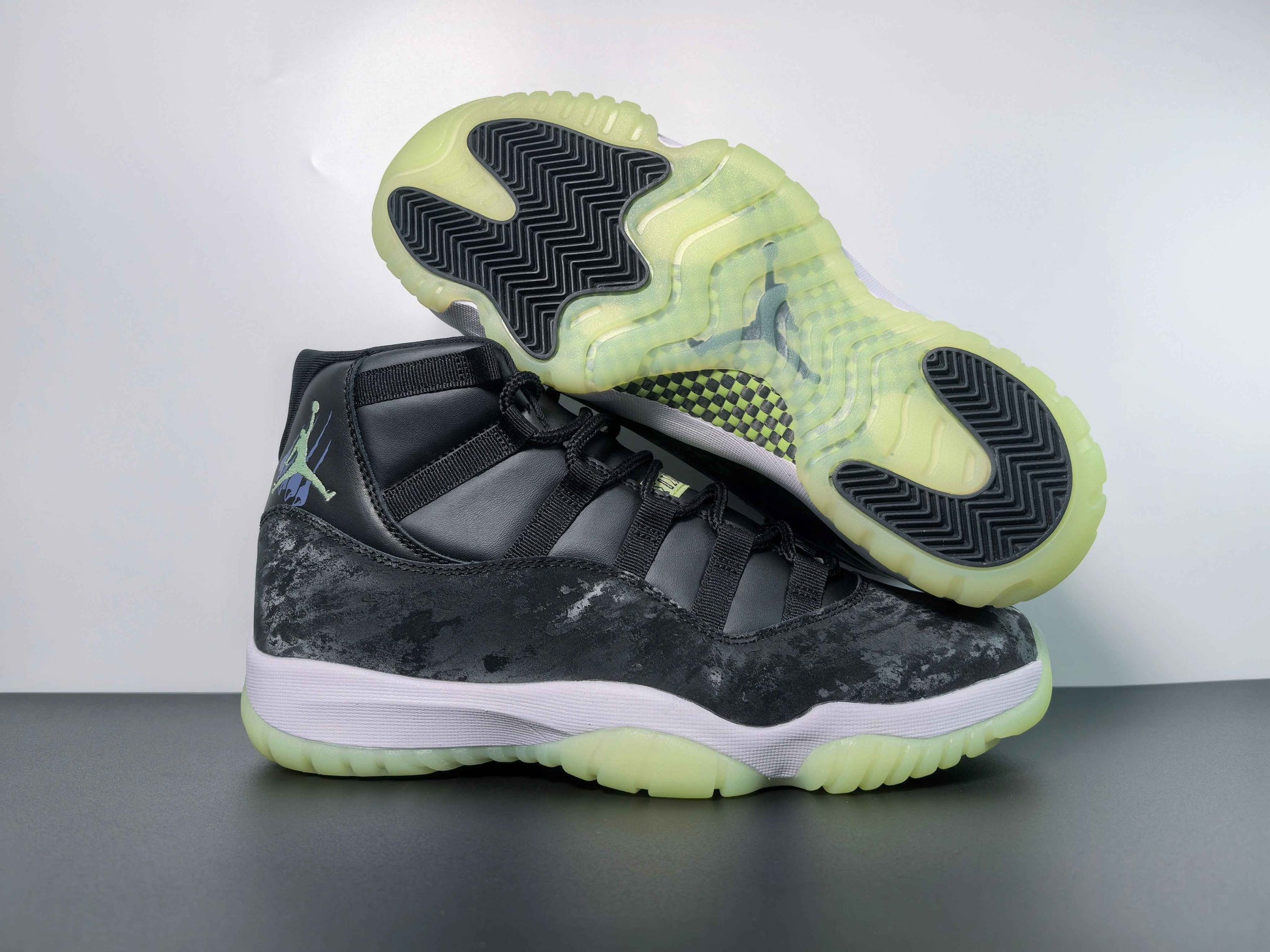 Air Jordan 11 “Sneaker School”