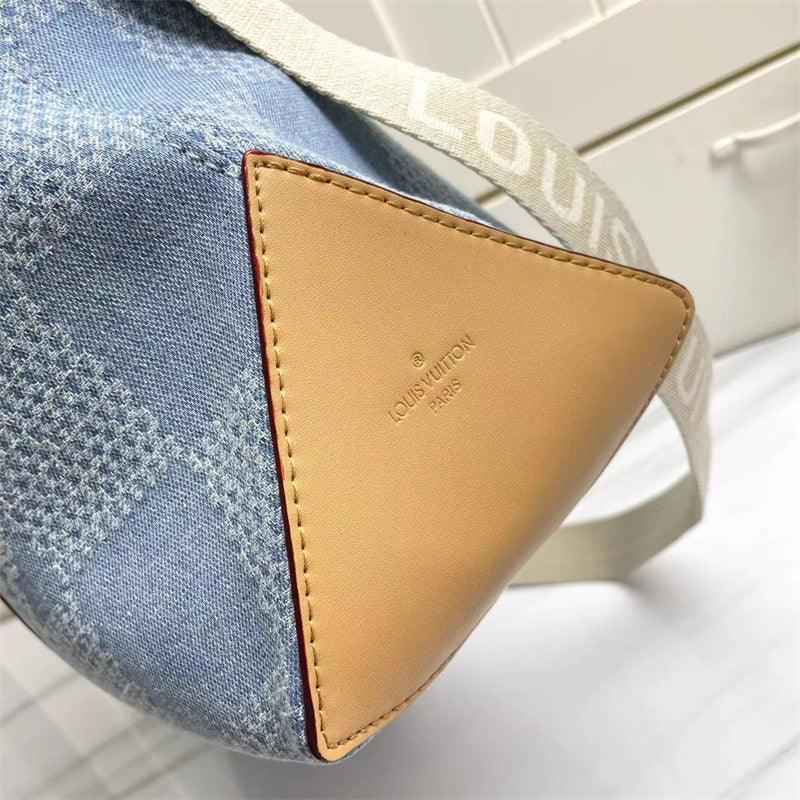 1984 LV Paris Bag M40702