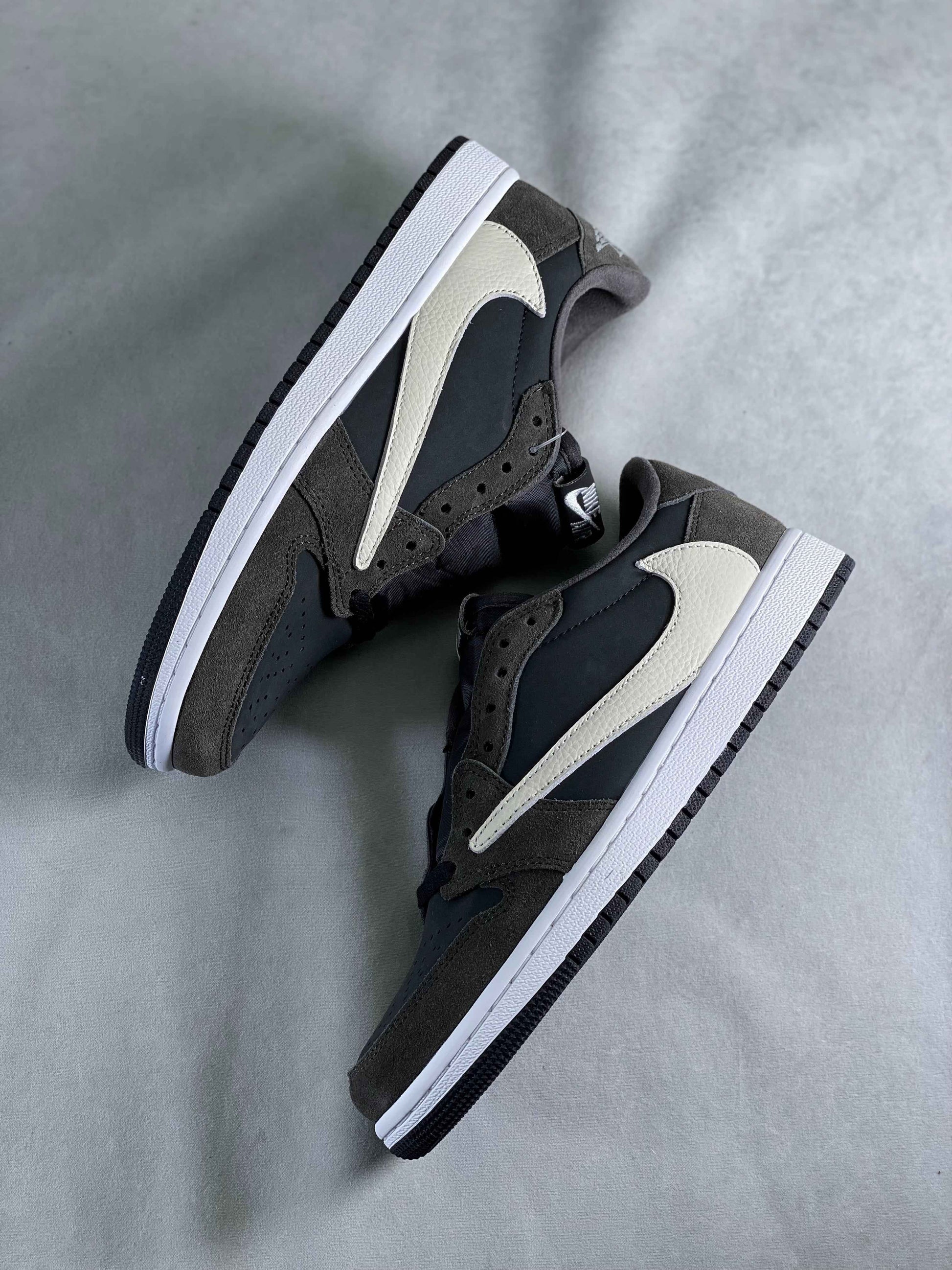 Custom Travis Scott x Fragment x Air Jordan 1 Low TS CQ4277 003