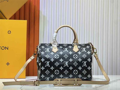 1984 LV Monogram M24422