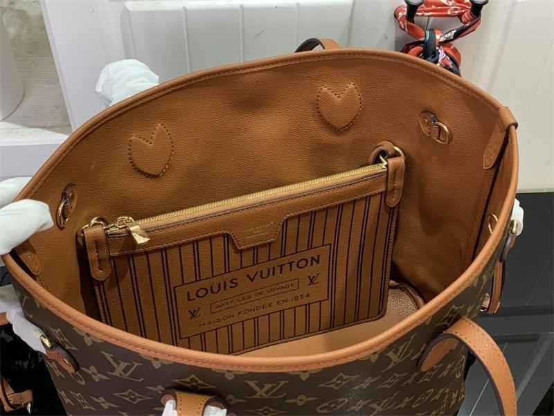 1984 LuVi Monogram Bag M12061