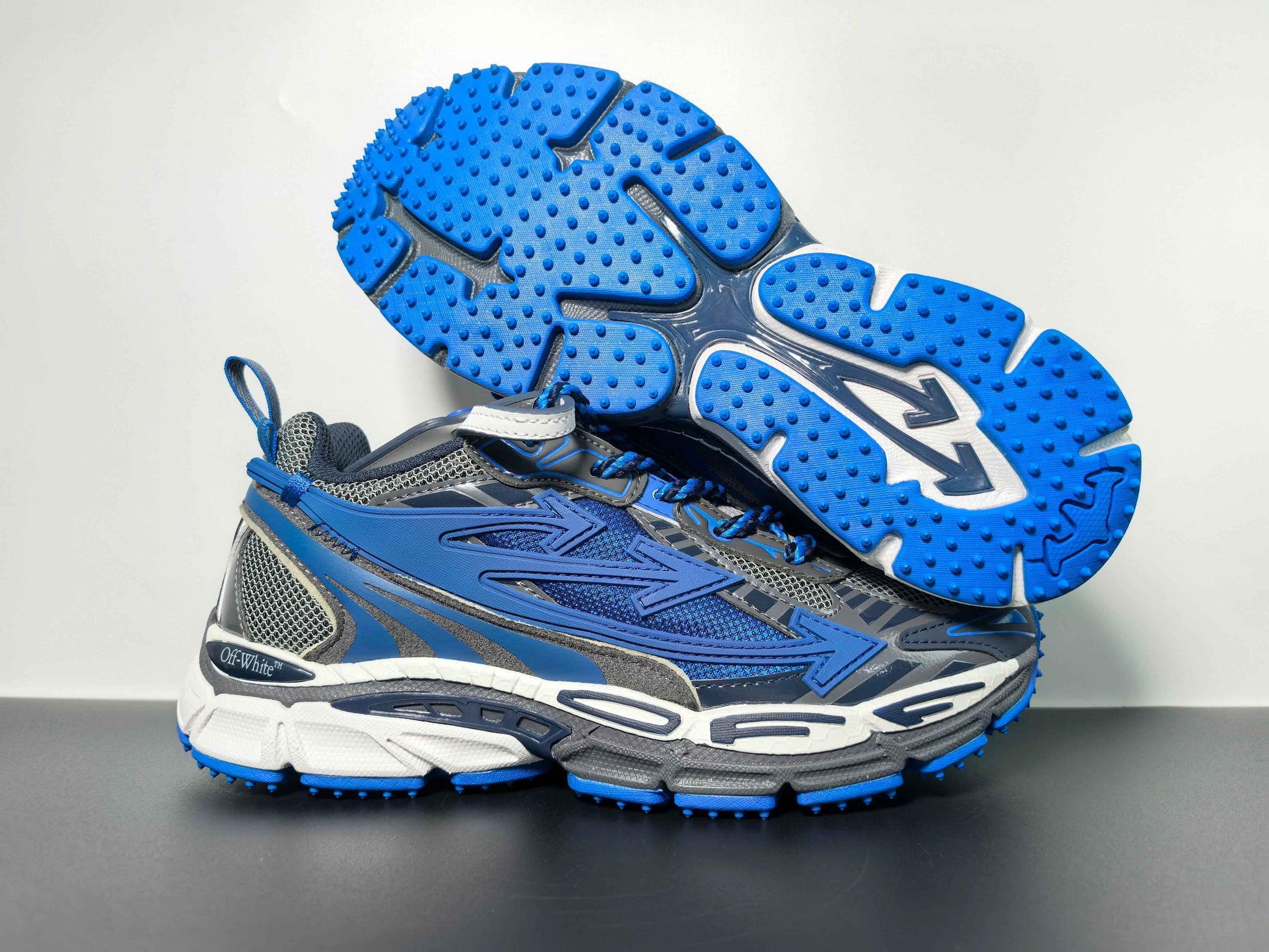 Off-White C/O Virgil Abloh Sneakers