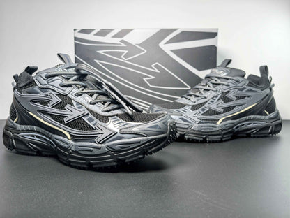 Off-White C/O Virgil Abloh Sneakers 011