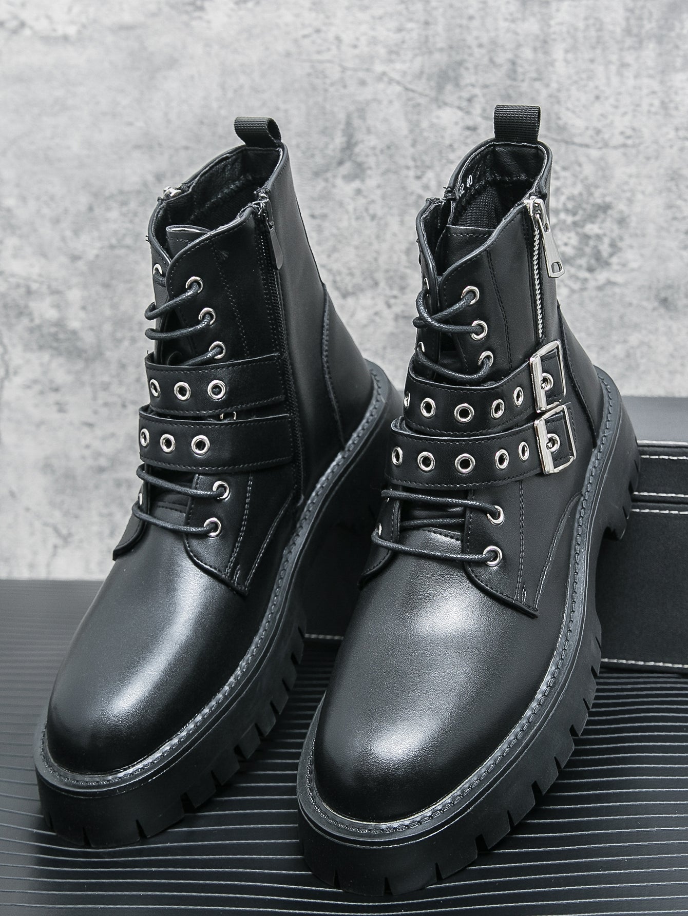 MLB LTHR-10 Dual-Buckle Combat Boots - Sneakernational